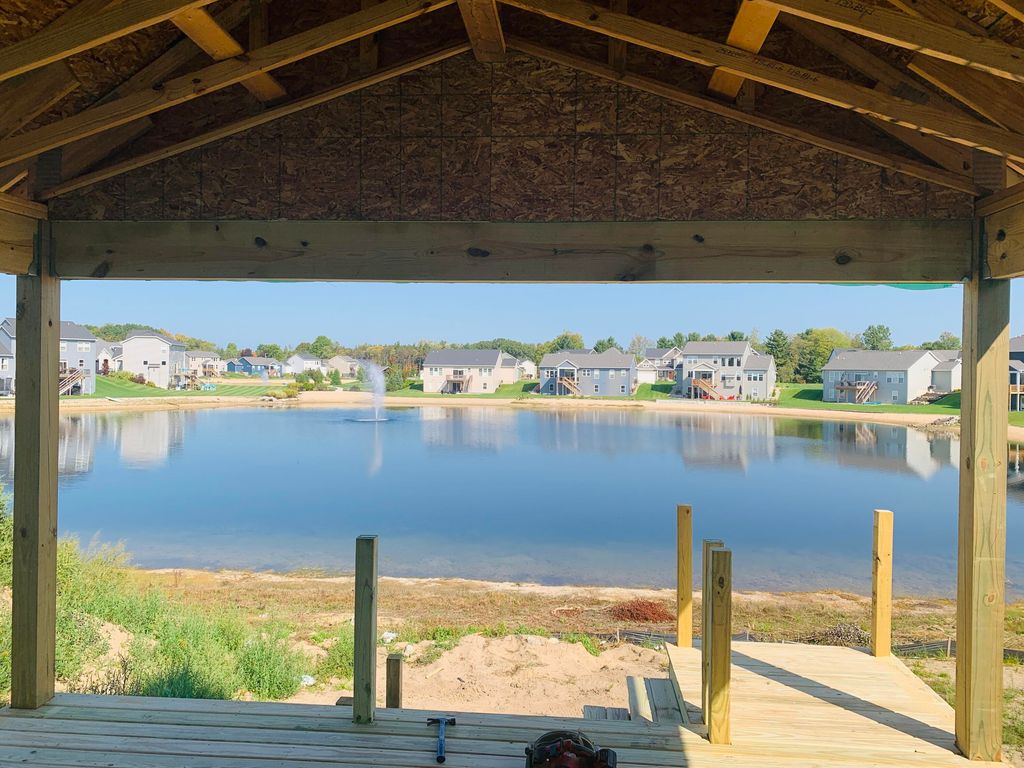 Photo of 15709 Norwalk Road, Grand Haven, MI 49417 (MLS # 25047674)