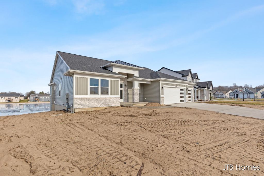 Photo of 15709 Norwalk Road, Grand Haven, MI 49417 (MLS # 25047674)