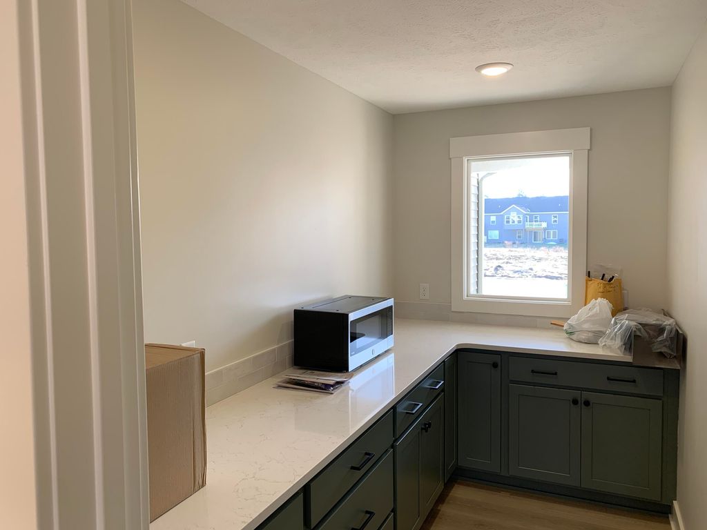 Photo of 15709 Norwalk Road, Grand Haven, MI 49417 (MLS # 25047674)