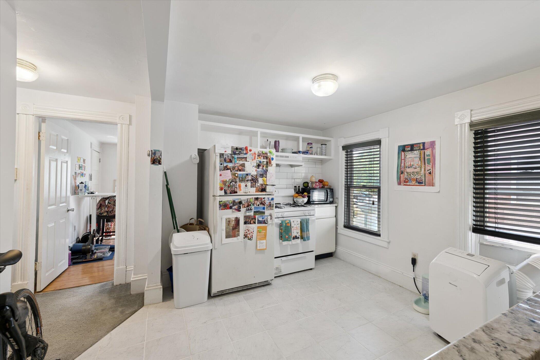 Ann Arbor, Michigan 48104, United States, ,Residential,Pending,212084