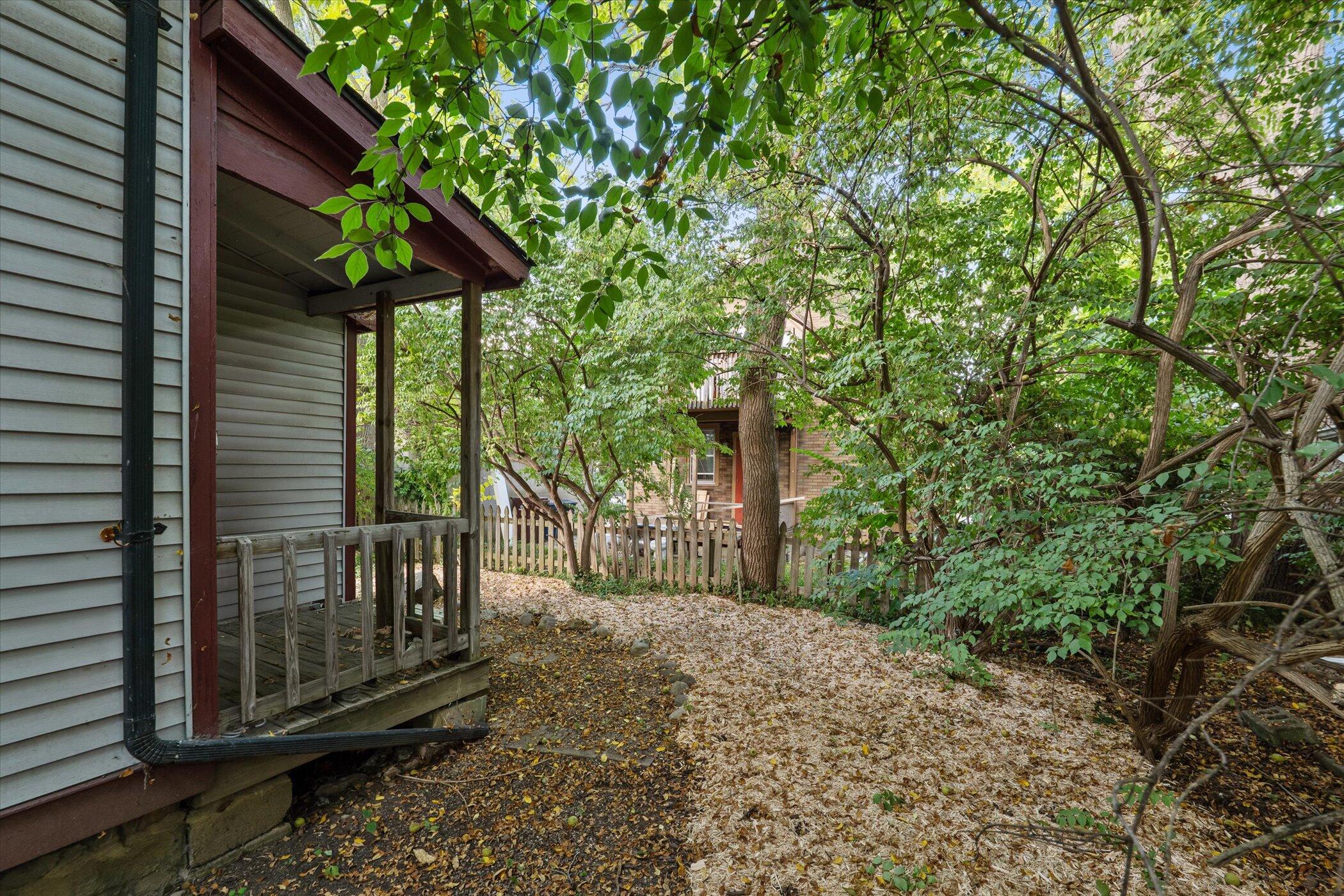 Ann Arbor, Michigan 48104, United States, ,Residential,Pending,212084