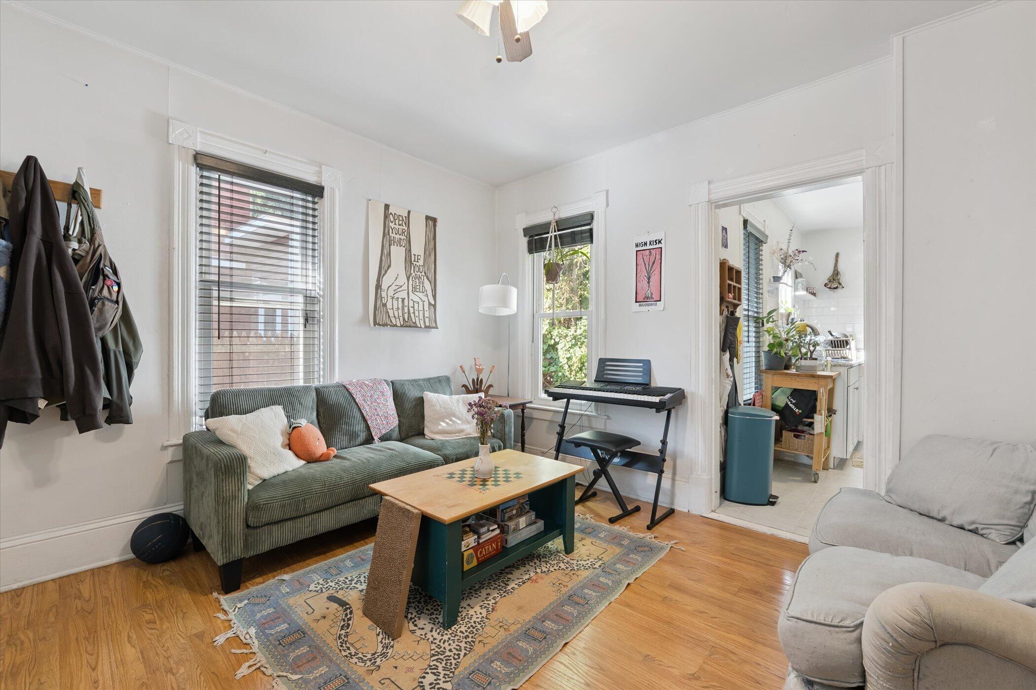 Ann Arbor, Michigan 48104, United States, ,Residential,Pending,212084