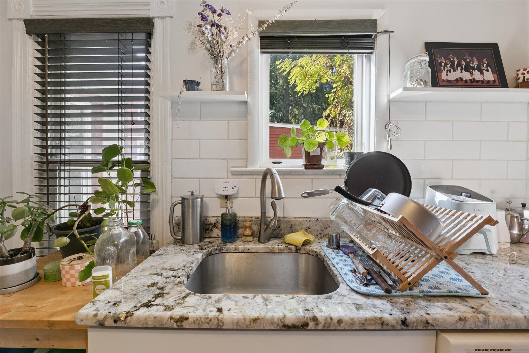 Ann Arbor, Michigan 48104, United States, ,Residential,Pending,212084