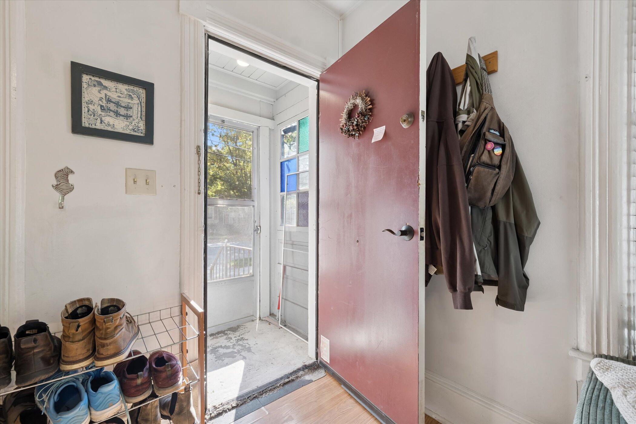 Ann Arbor, Michigan 48104, United States, ,Residential,Pending,212084