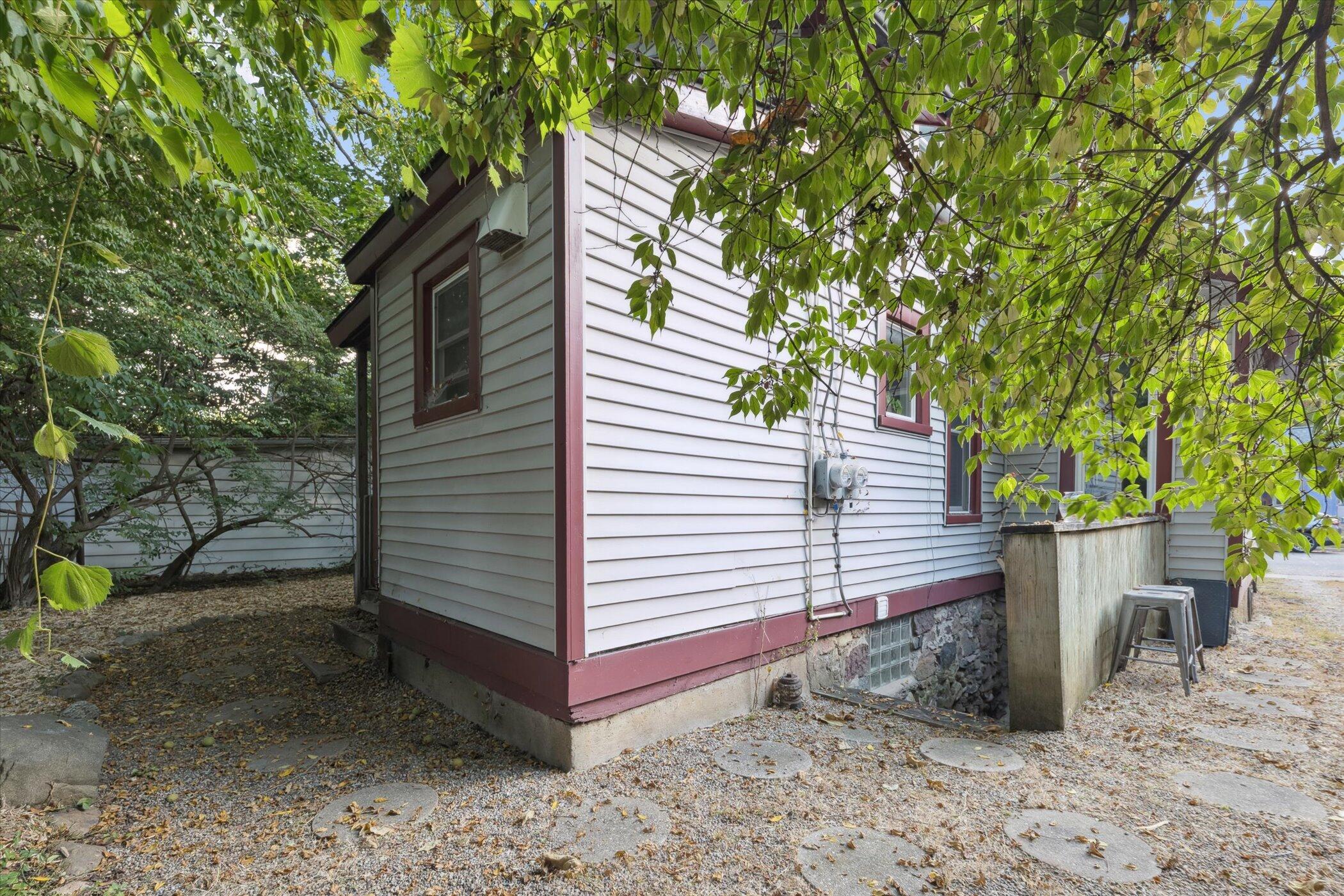 Ann Arbor, Michigan 48104, United States, ,Residential,Pending,212084