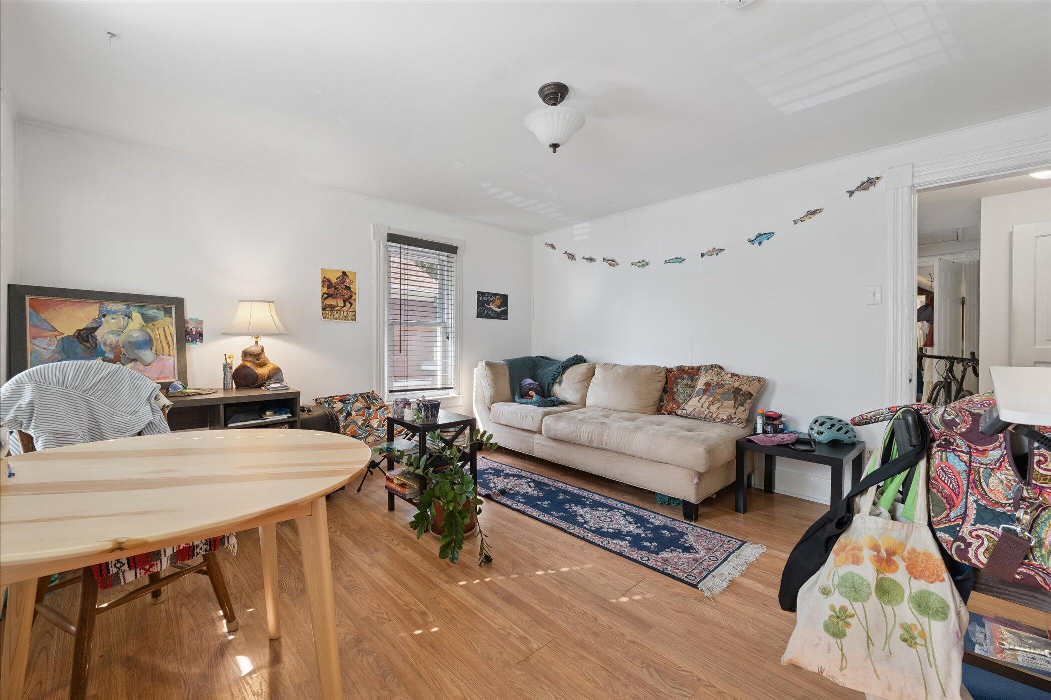 Ann Arbor, Michigan 48104, United States, ,Residential,Pending,212084