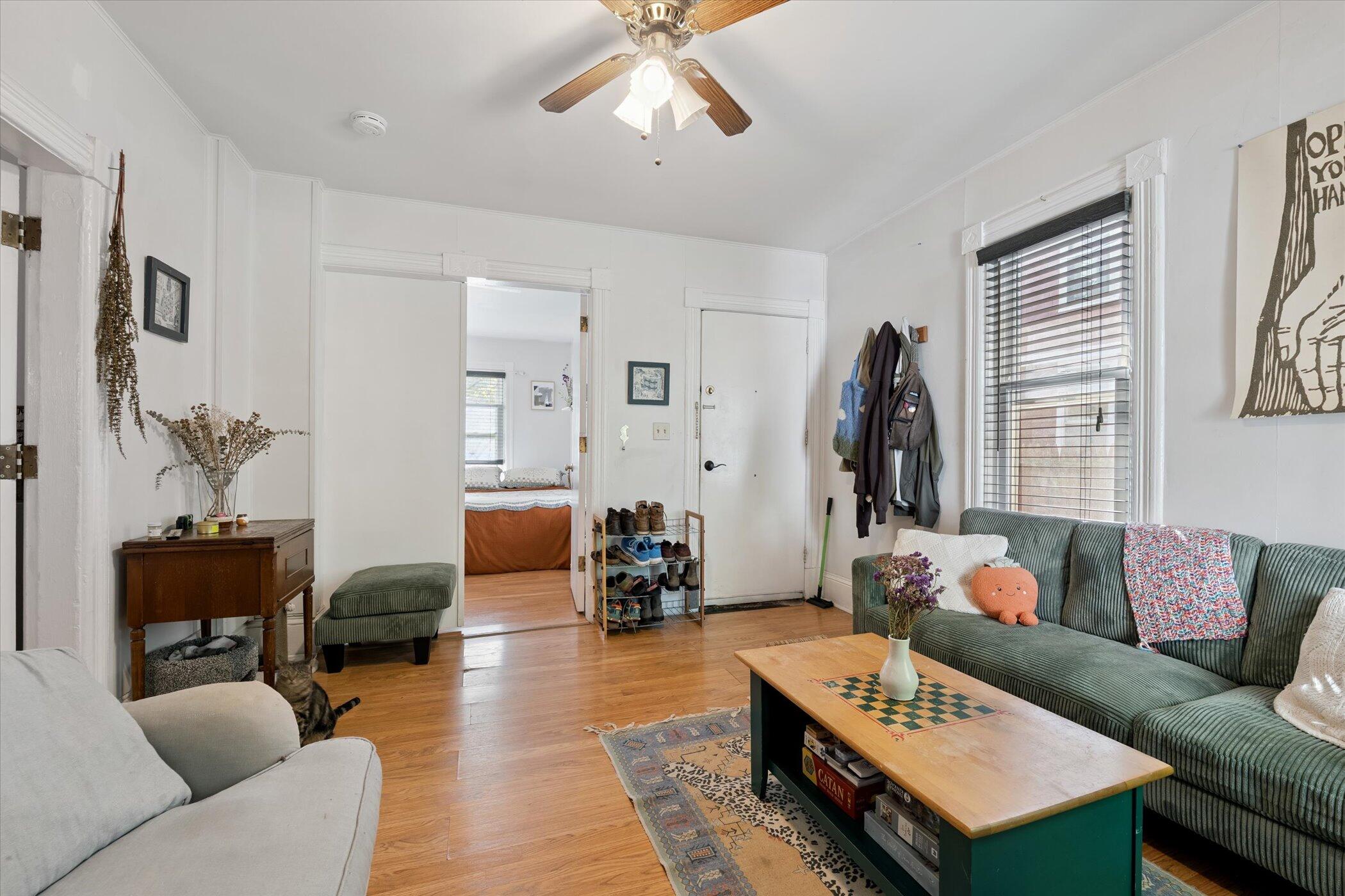 Ann Arbor, Michigan 48104, United States, ,Residential,Pending,212084