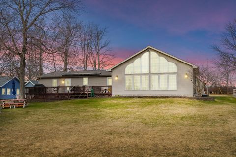 47764 Woodland Drive, Bangor, MI 49013 - MLS#: 25014952
