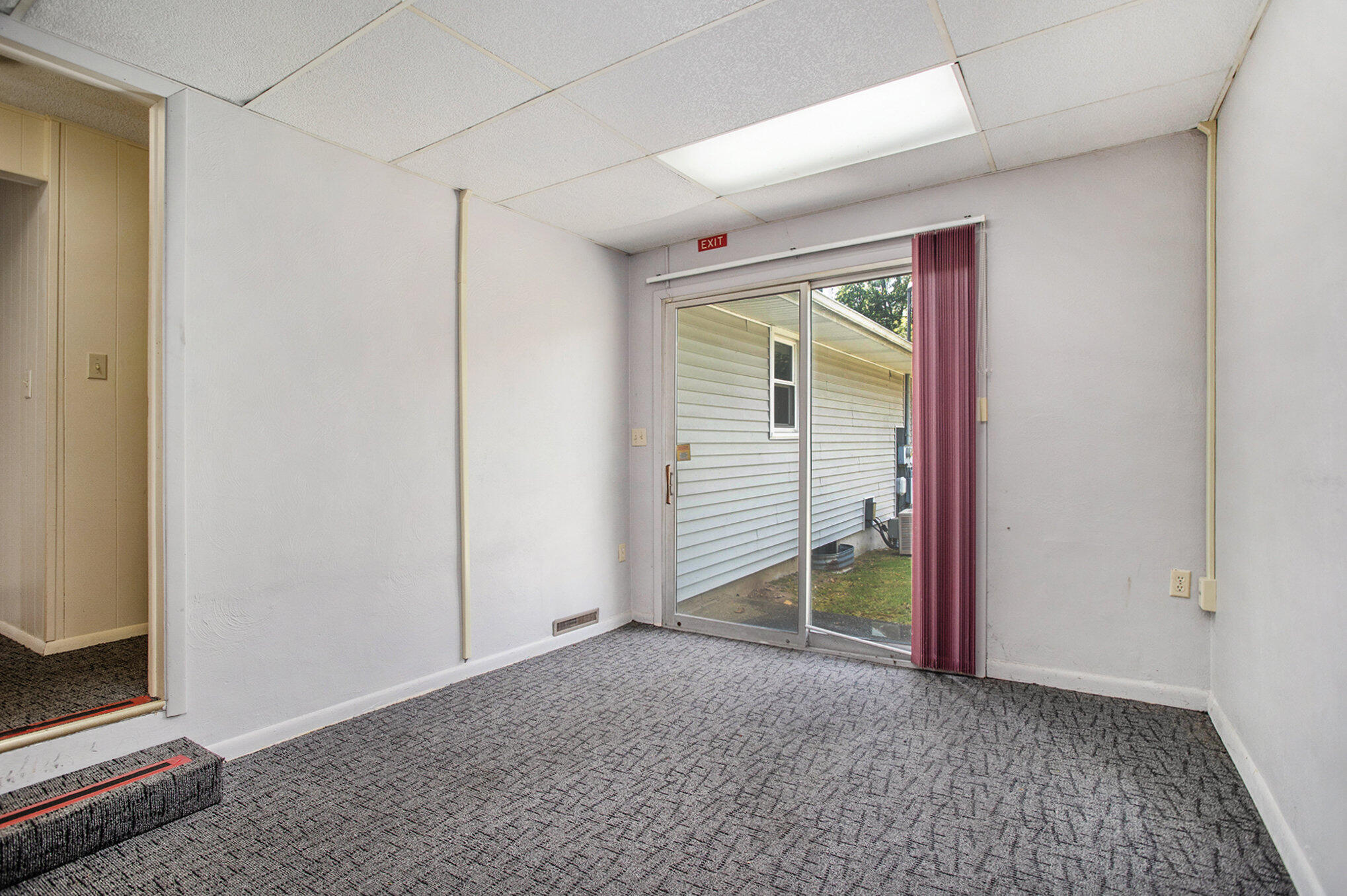 Springfield, Michigan 49037, United States, ,1 BathroomBathrooms,Commercial,Active,44389