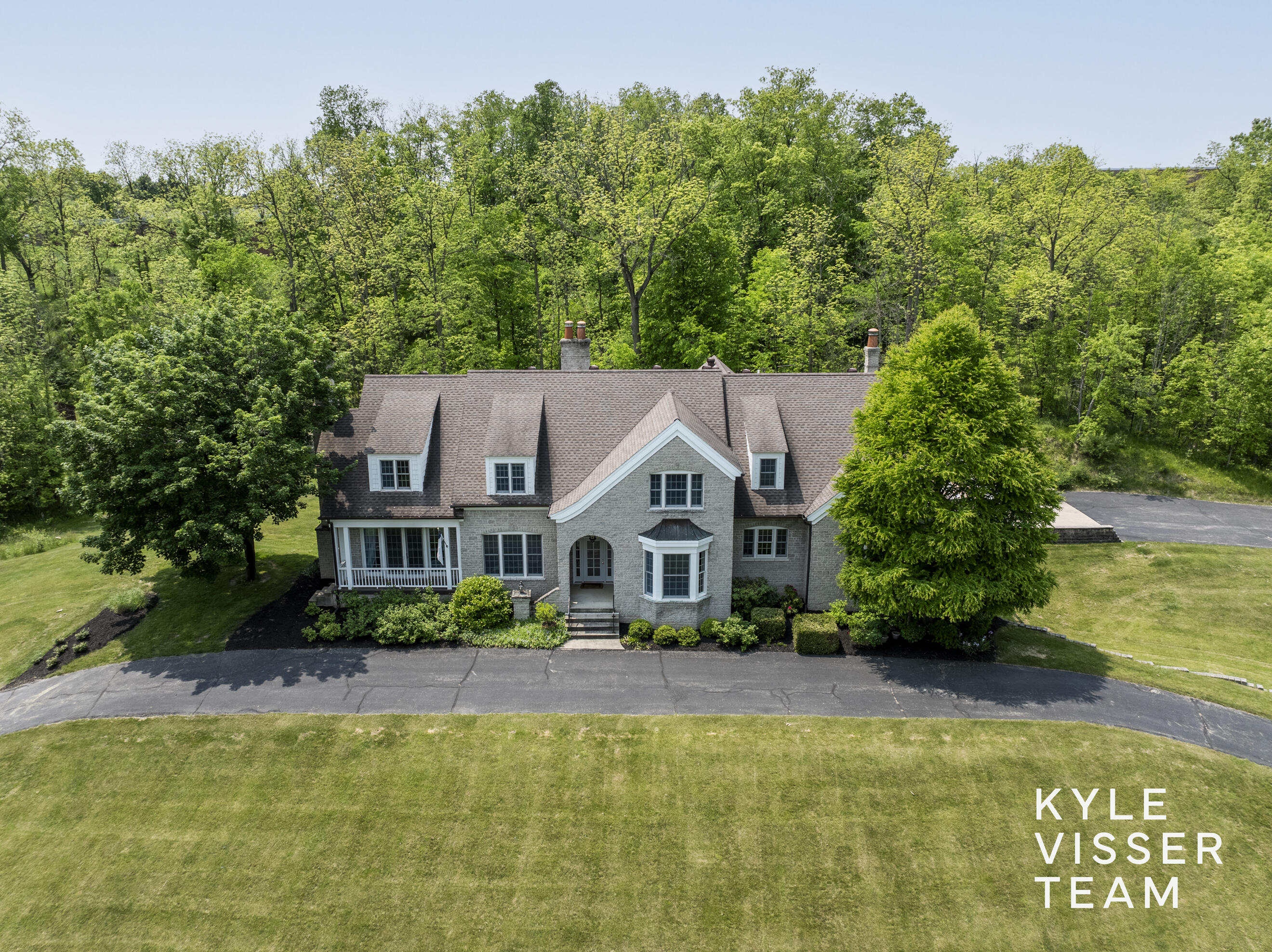 1275 Trillium Trail NE