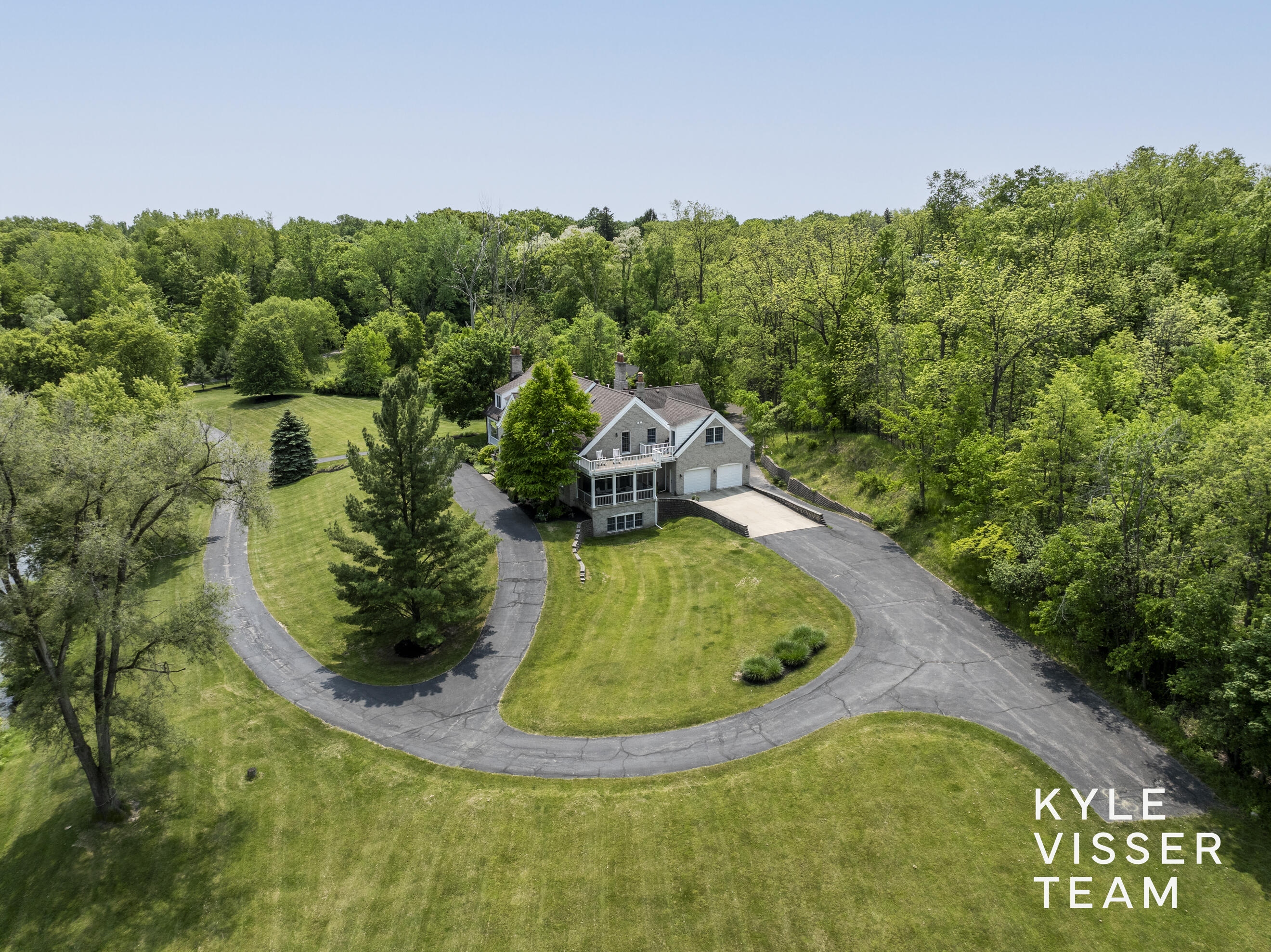1275 Trillium Trail NE