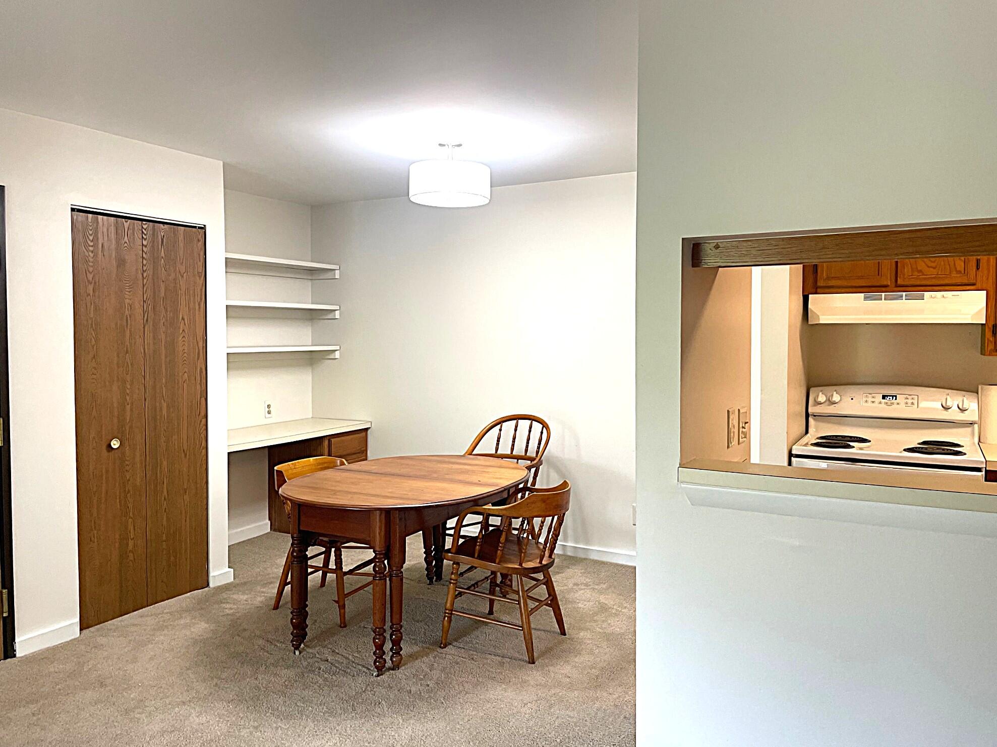 Ann Arbor, Michigan 48108, United States, 2 Bedrooms Bedrooms, ,2 BathroomsBathrooms,Residential,Active,175505