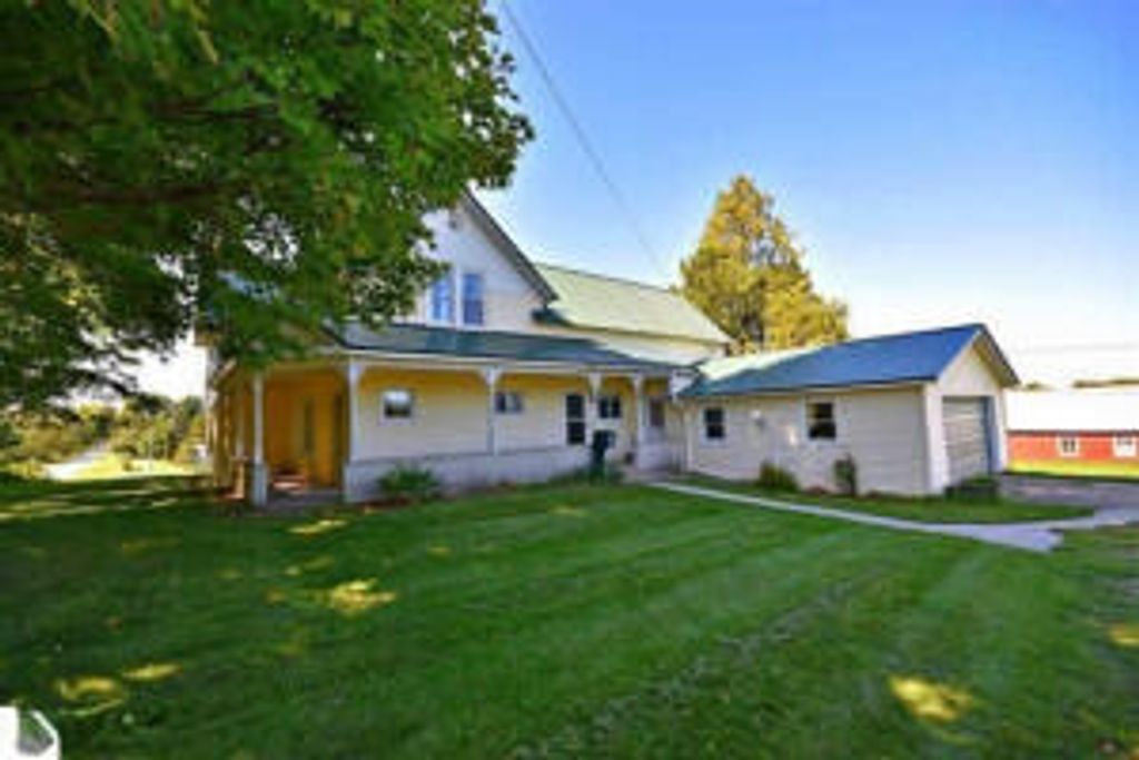 Photo of 510 W Gilbert Street, Leroy, MI 49655 (MLS # 25059787)