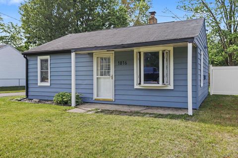 Photo of 1816 Byrd Drive, Portage, MI 49002 (MLS # 26023399)