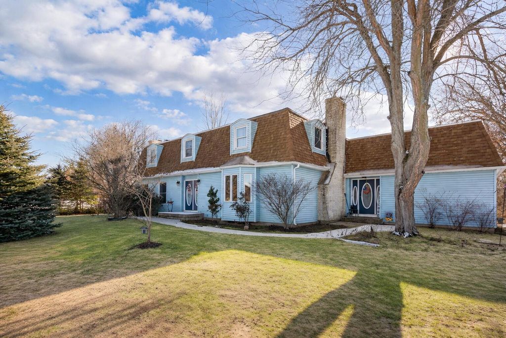 Photo of 12740 Triple Oak Drive NE, Lowell, MI 49331 (MLS # 26002176)