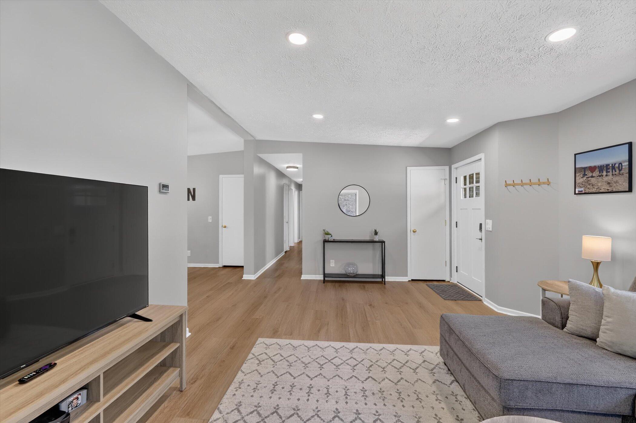 3404 Cedar Lane