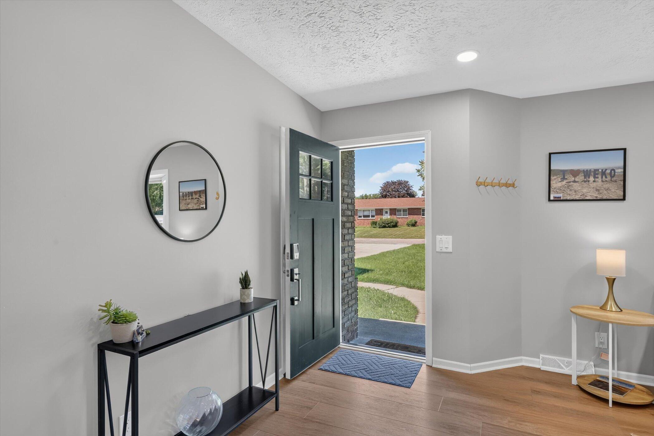 3404 Cedar Lane