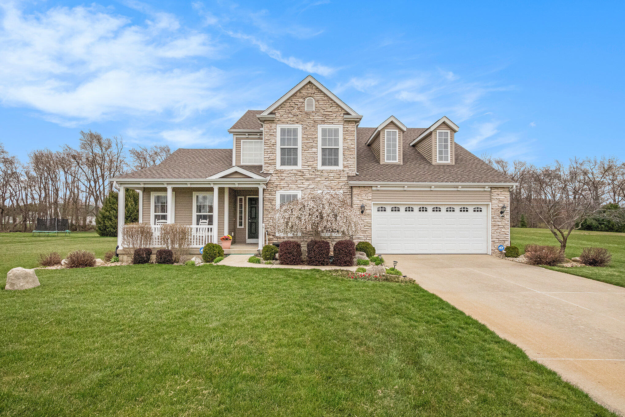 6053 Pollys Path