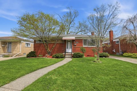 Photo of 9160 Kinloch Street, Redford, MI 48239 (MLS # 26017079)