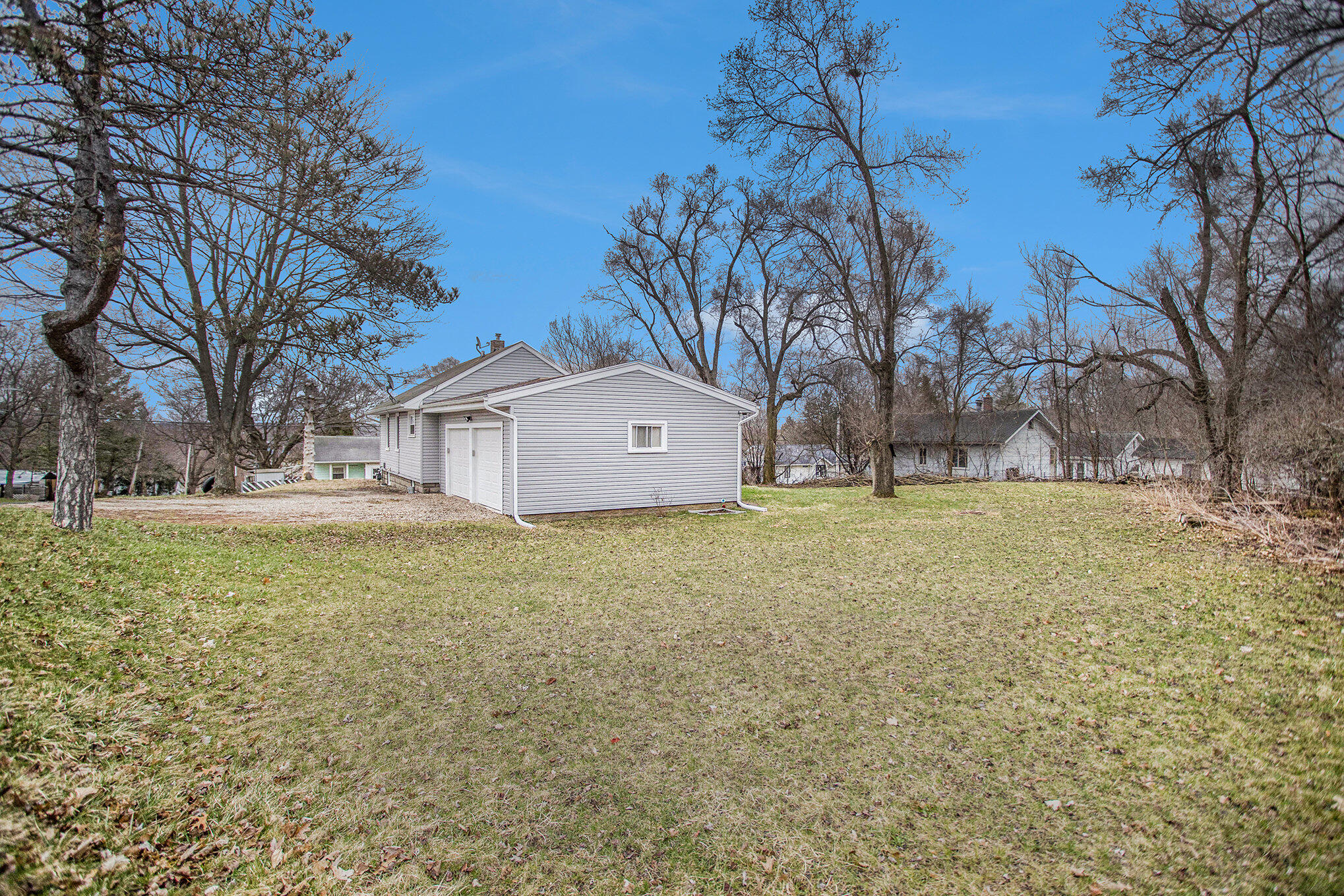 Battle Creek, Michigan 49017, United States, 2 Bedrooms Bedrooms, ,1 BathroomBathrooms,Residential,Pending,95076