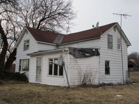 Single Family Residence in Covert MI 69298 County Road 378.jpg