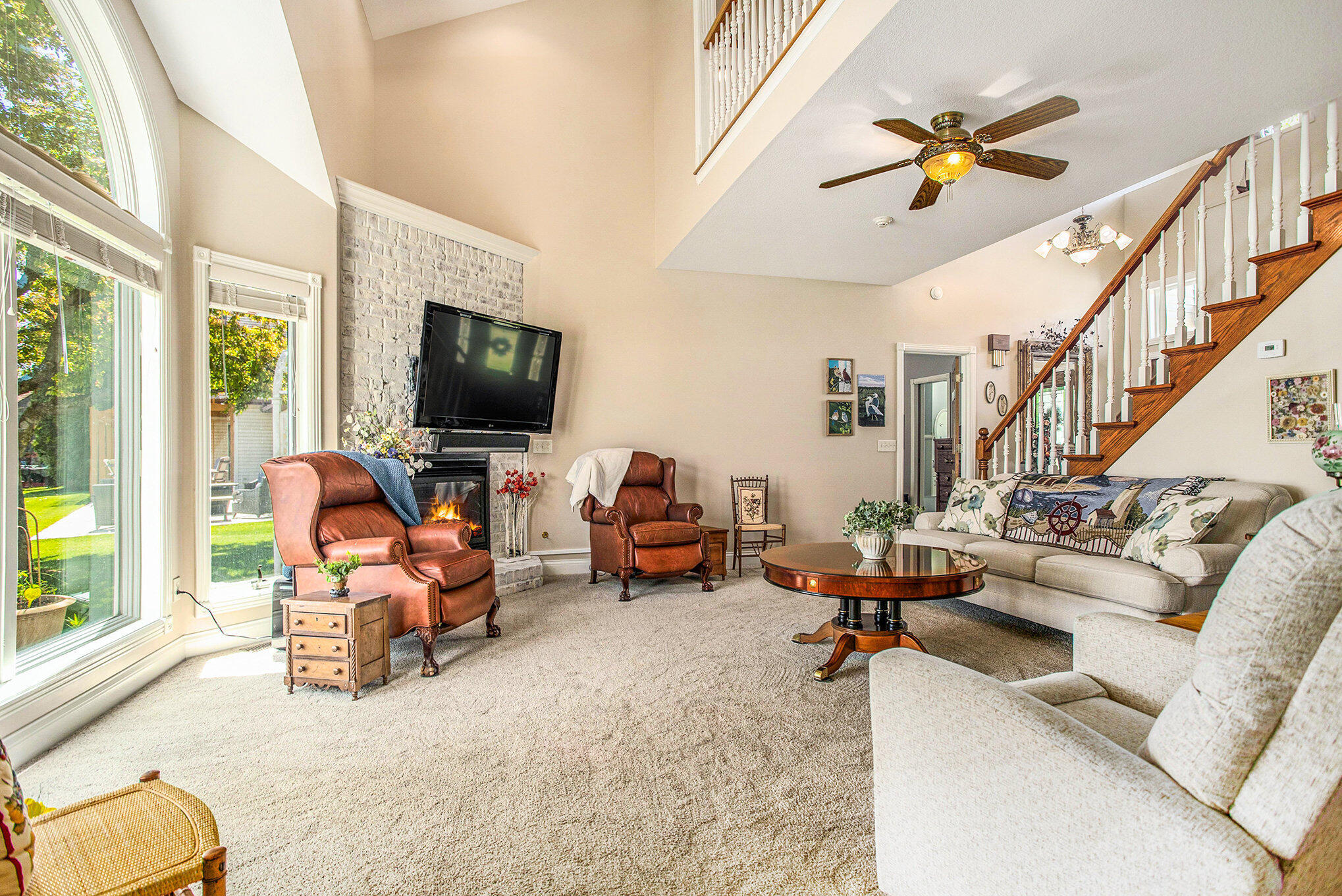719 Kenaston Drive