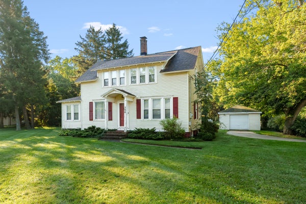 398 W NAPIER AVE, BENTON HARBOR, MI 49022 - Image 6609e16f58dfd365a6828d19b21ee7d9/3902112172