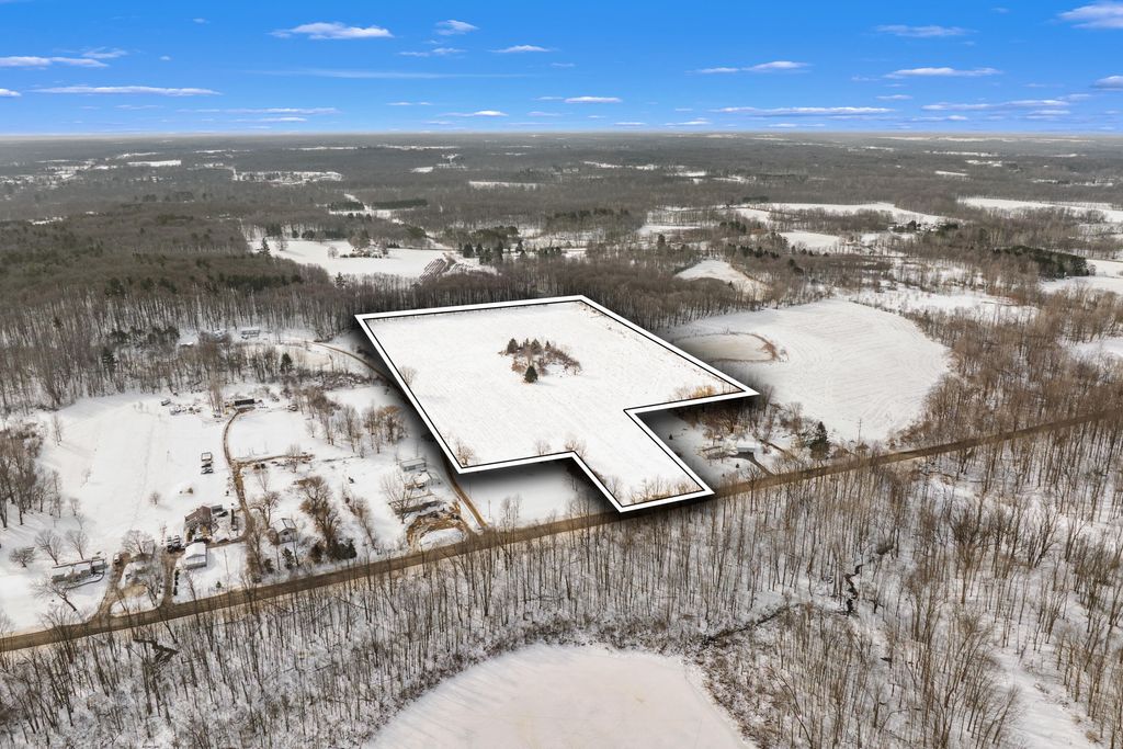 Photo of V/L 48th Avenue, Lawrence, MI 49064 (MLS # 26005676)