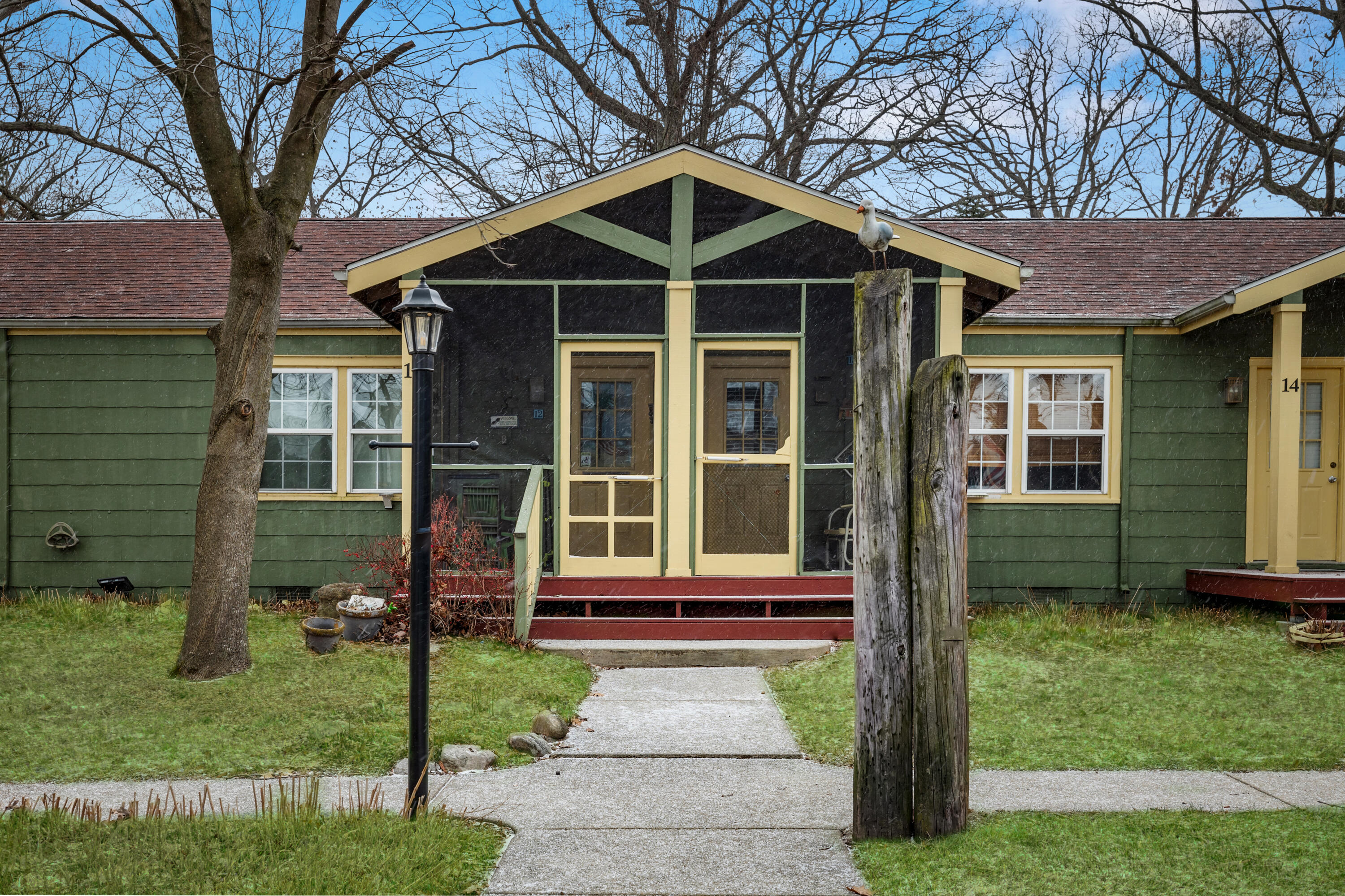 Union Pier, Michigan 49129, United States, 2 Bedrooms Bedrooms, ,1 BathroomBathrooms,Residential,Active,195118