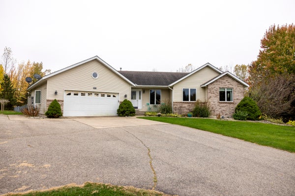 10731 EASTERN AVE SE, WAYLAND, MI 49348 - Image 666fdc9f3e2680291ea49dda466f2c8f/4006375355