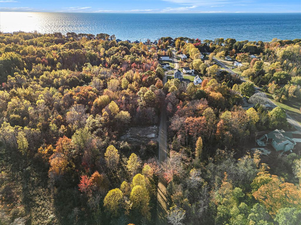 Photo of VL Beachview Drive, South Haven, MI 49090 (MLS # 25056332)