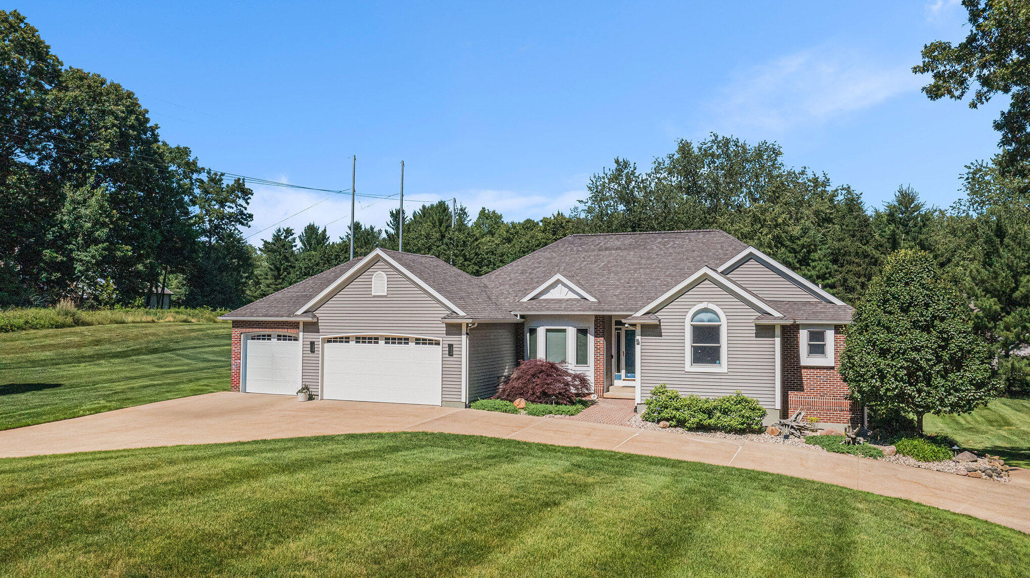 Augusta, Michigan 49012, United States, 5 Bedrooms Bedrooms, ,4 BathroomsBathrooms,Residential,Active,161784