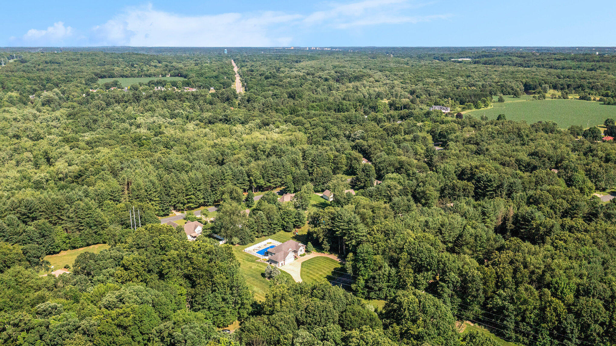 Augusta, Michigan 49012, United States, 5 Bedrooms Bedrooms, ,4 BathroomsBathrooms,Residential,Active,161784