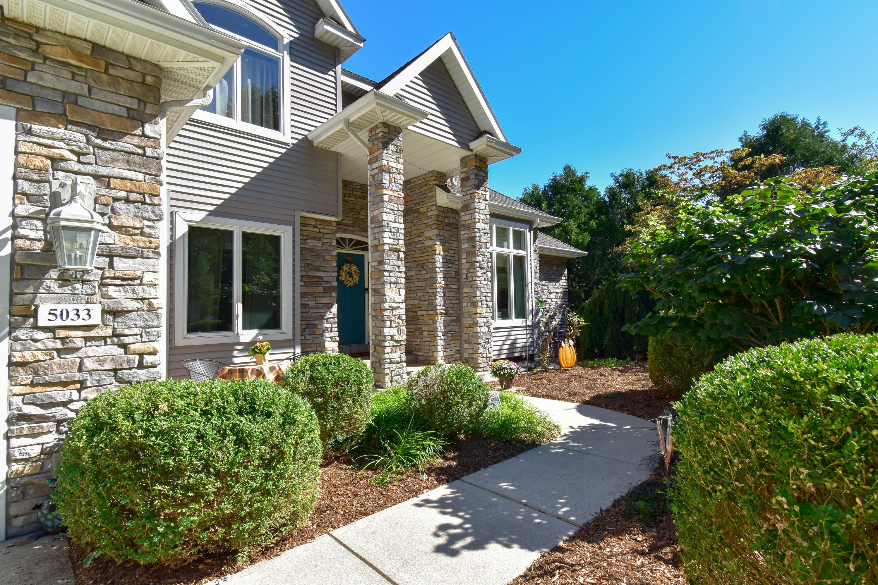 5033 Deerwood Trail