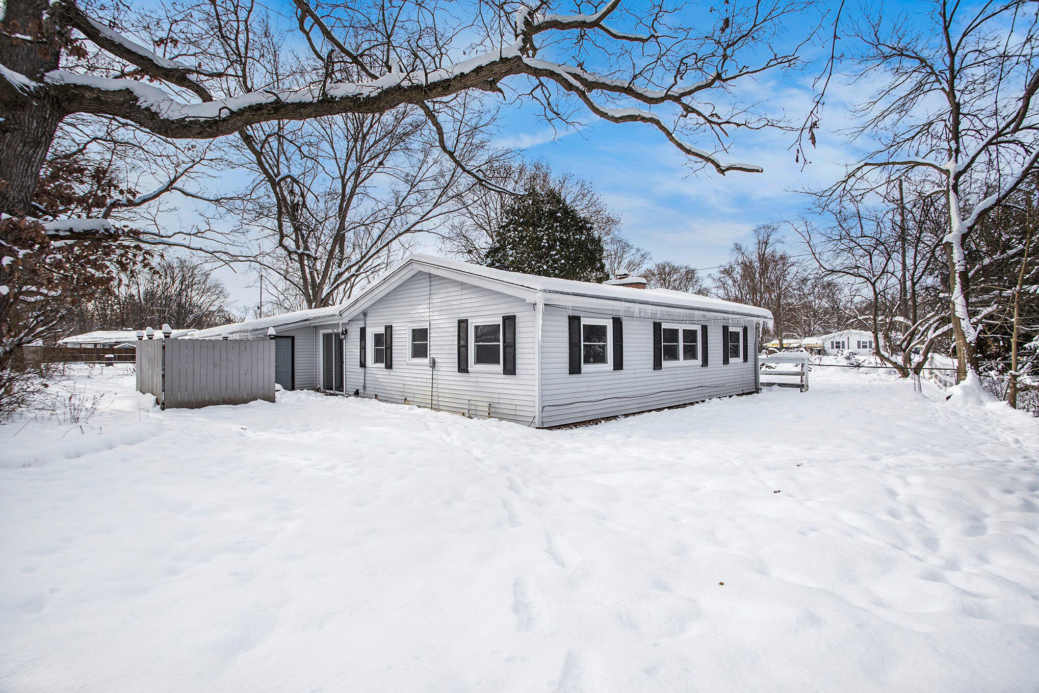 Battle Creek, Michigan 49037, United States, 3 Bedrooms Bedrooms, ,1 BathroomBathrooms,Residential,Active,253257