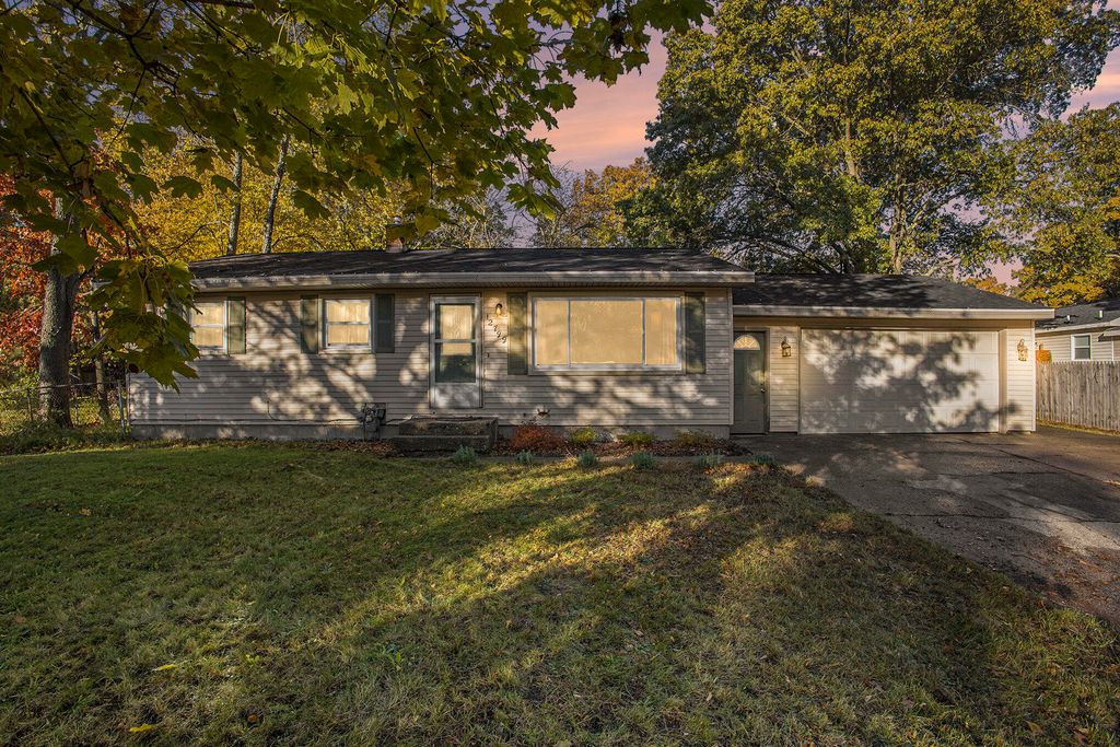 Photo of 12799 144th Avenue, Grand Haven, MI 49417 (MLS # 25062492)