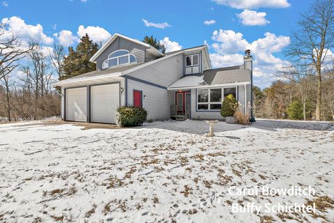 Photo of 10367 152nd Avenue, West Olive, MI 49460 (MLS # 26007243)