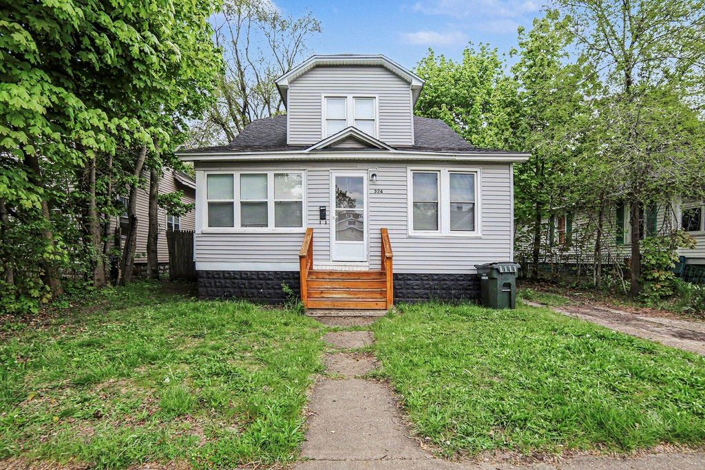 Photo of 324 Merrill Avenue, Muskegon, MI 49441 (MLS # 26021898)