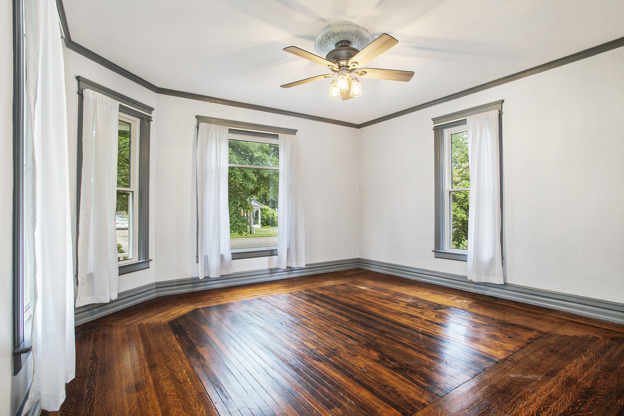 Marshall, Michigan 49068, United States, 3 Bedrooms Bedrooms, ,2 BathroomsBathrooms,Residential,Active,155761