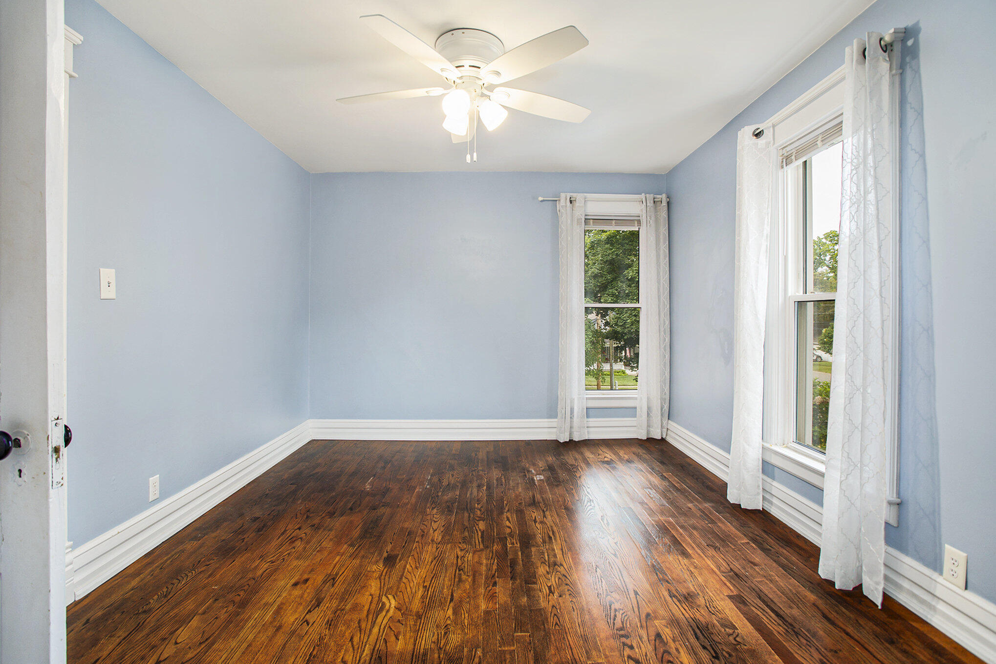 Marshall, Michigan 49068, United States, 3 Bedrooms Bedrooms, ,2 BathroomsBathrooms,Residential,Active,155761