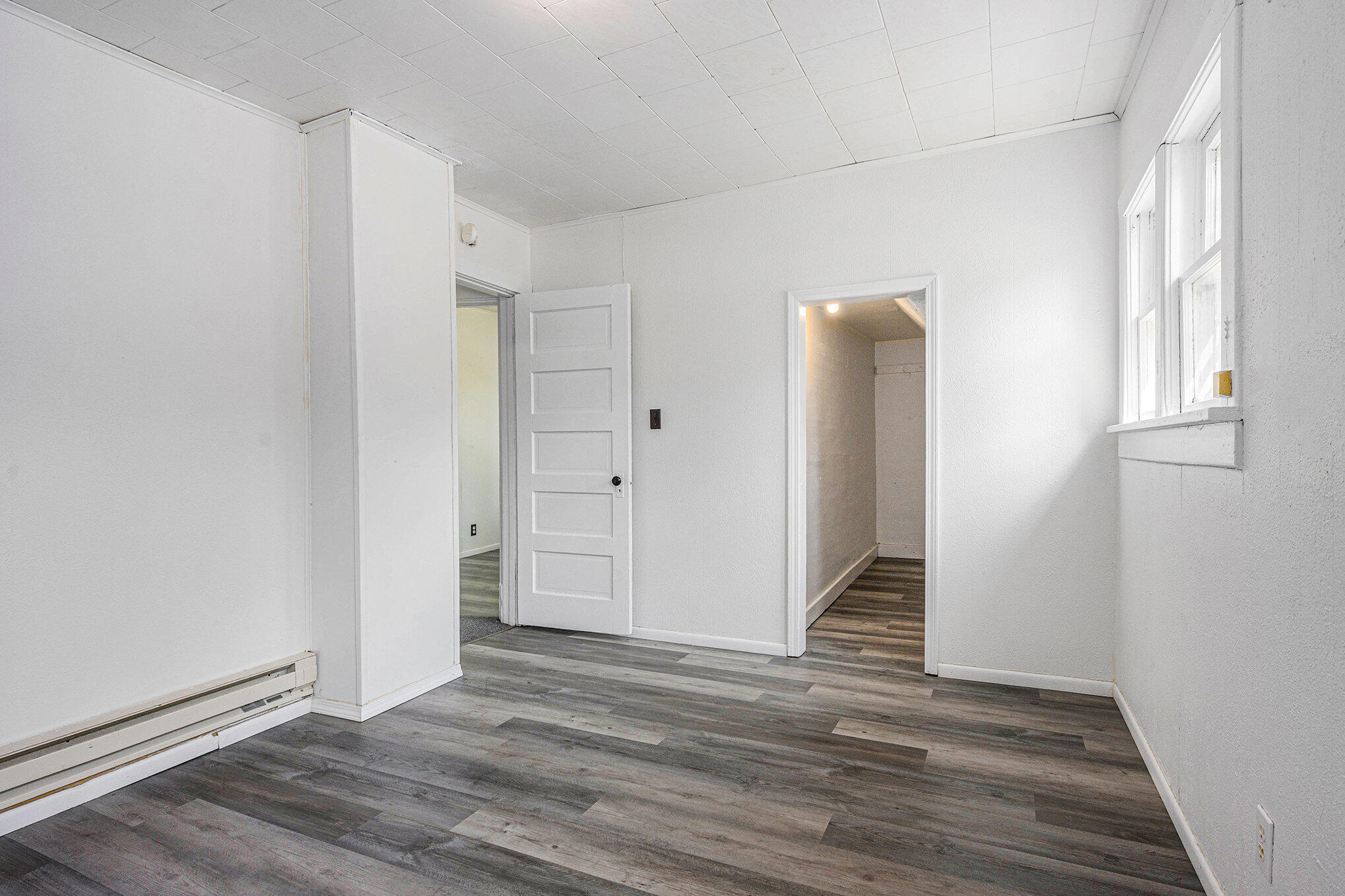 Hartford, Michigan 49057, United States, 2 Bedrooms Bedrooms, ,1 BathroomBathrooms,Residential,Active,214928