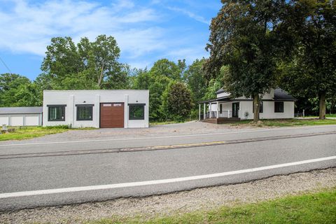 786 W Colon Road Bronson MI 49028