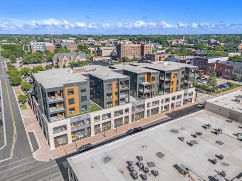 159 S River Avenue Holland MI 49423