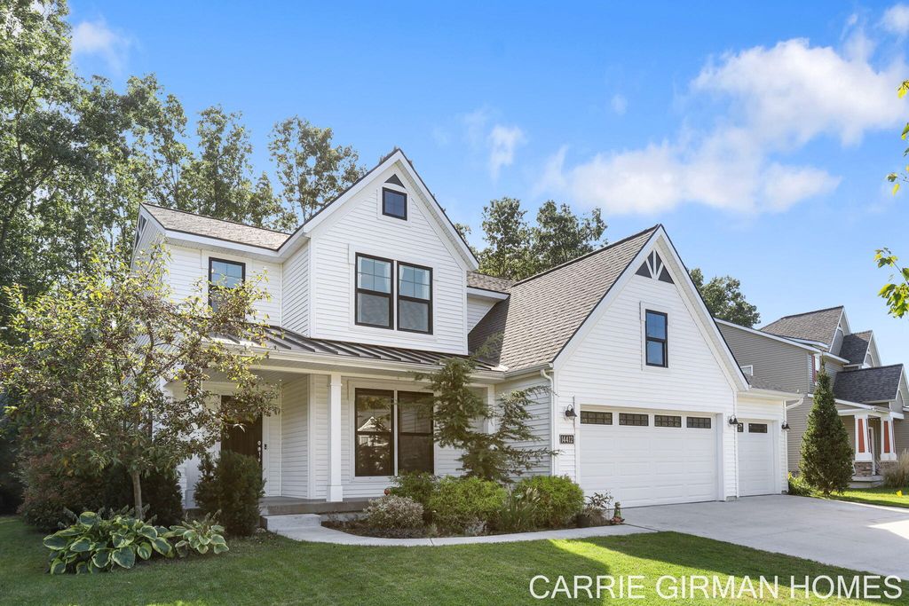 Photo of 14412 Windway Drive, Grand Haven, MI 49417 (MLS # 25050937)
