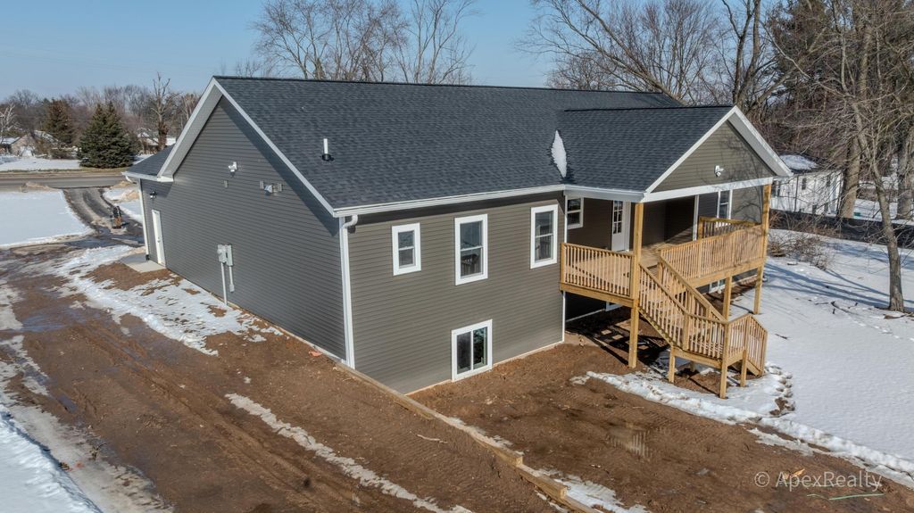 Photo of 4010 Fulton Street E, Grand Rapids, MI 49546 (MLS # 26005930)