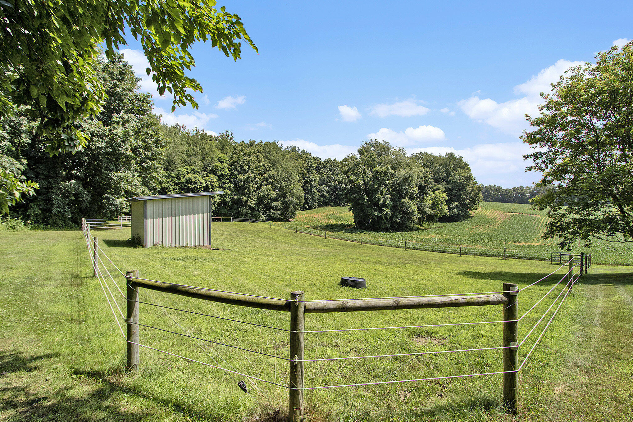 Plainwell, Michigan 49080, United States, 4 Bedrooms Bedrooms, ,3 BathroomsBathrooms,Residential,Pending,183508