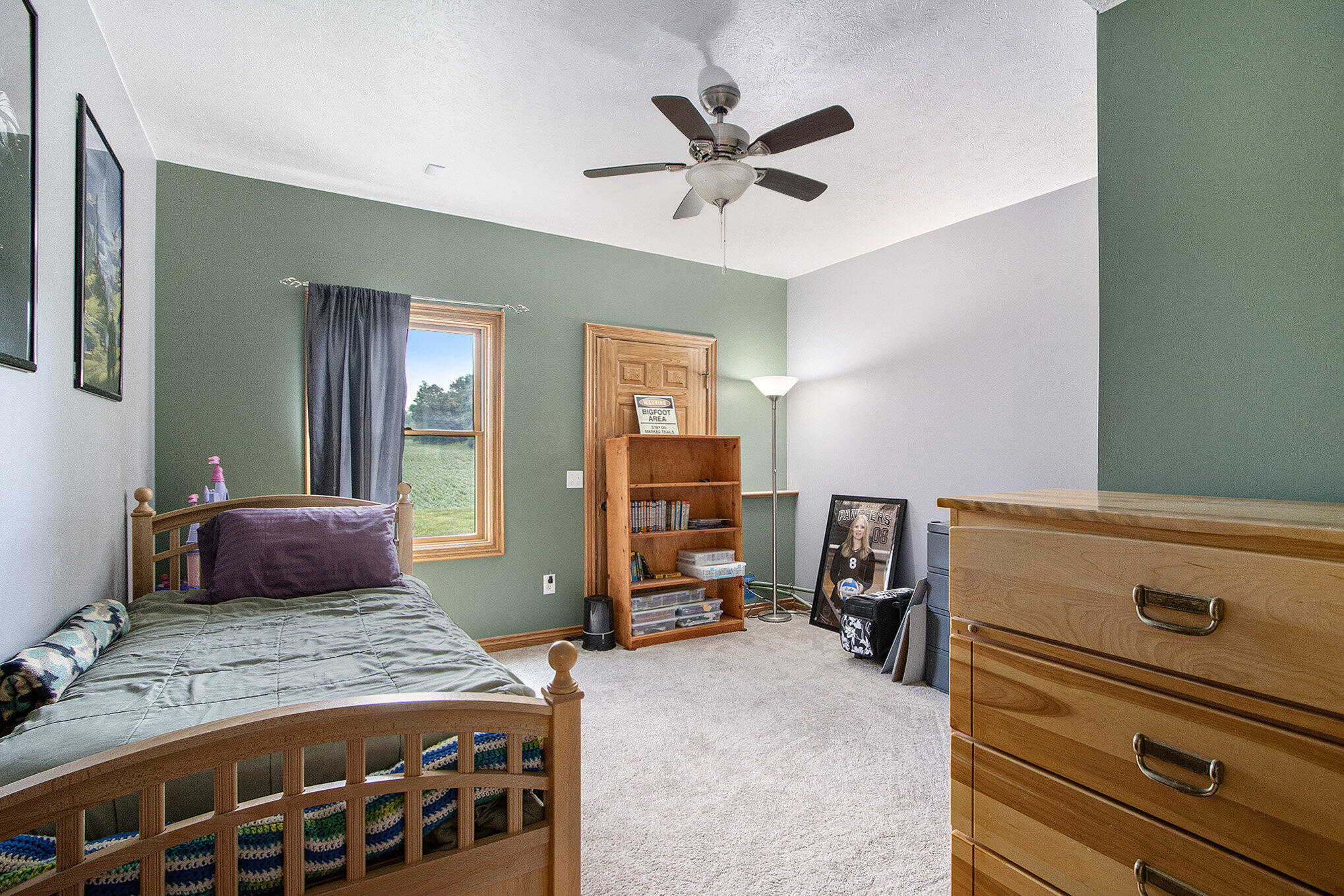 Plainwell, Michigan 49080, United States, 4 Bedrooms Bedrooms, ,3 BathroomsBathrooms,Residential,Pending,183508