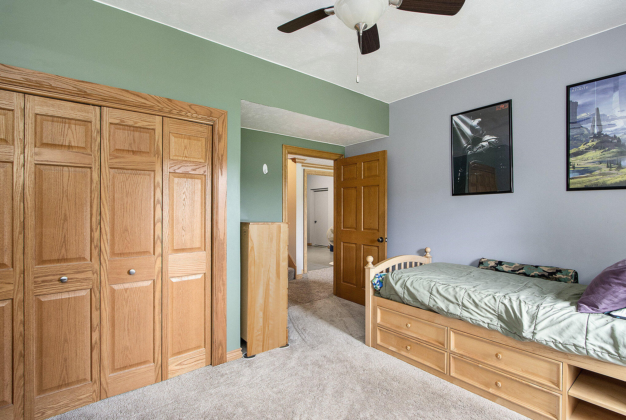 Plainwell, Michigan 49080, United States, 4 Bedrooms Bedrooms, ,3 BathroomsBathrooms,Residential,Pending,183508