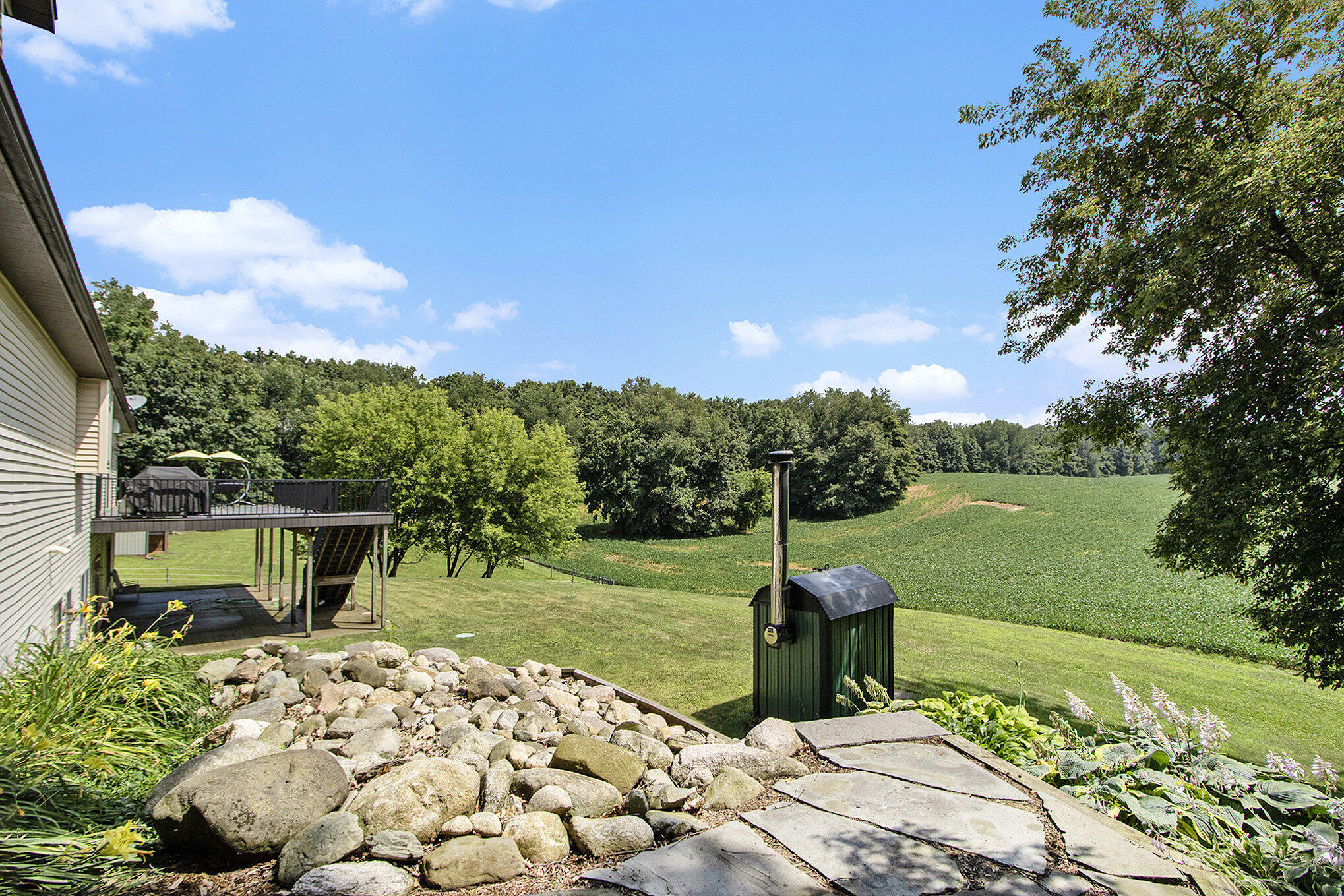 Plainwell, Michigan 49080, United States, 4 Bedrooms Bedrooms, ,3 BathroomsBathrooms,Residential,Pending,183508