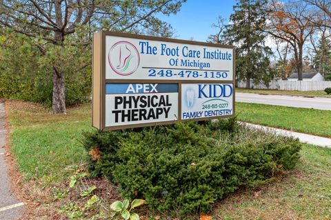 21111 middlebelt road Road Farmington Hills MI 48336